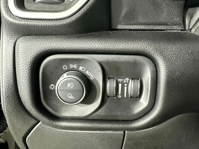 Used 2025 Black Ram Laramie image 20