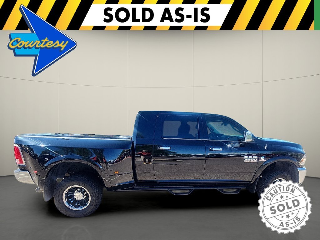 Used 2015 Black Ram Laramie image 8