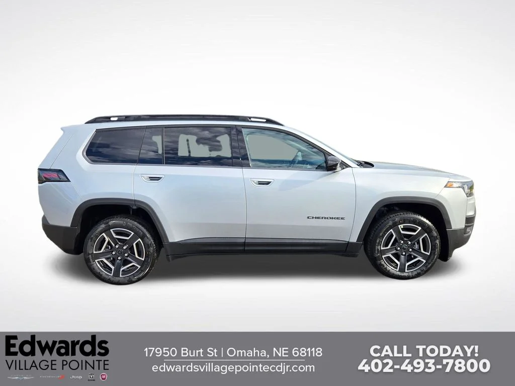 New 2026 Silver Jeep Laredo image 2