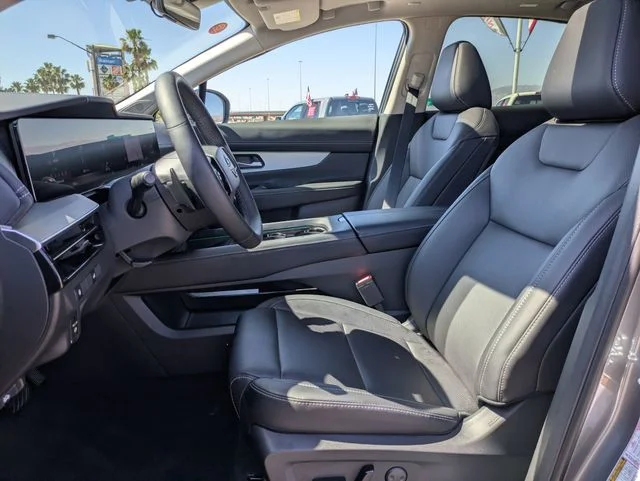 Certified Used 2026 Gun Metallic Nissan SL image 14