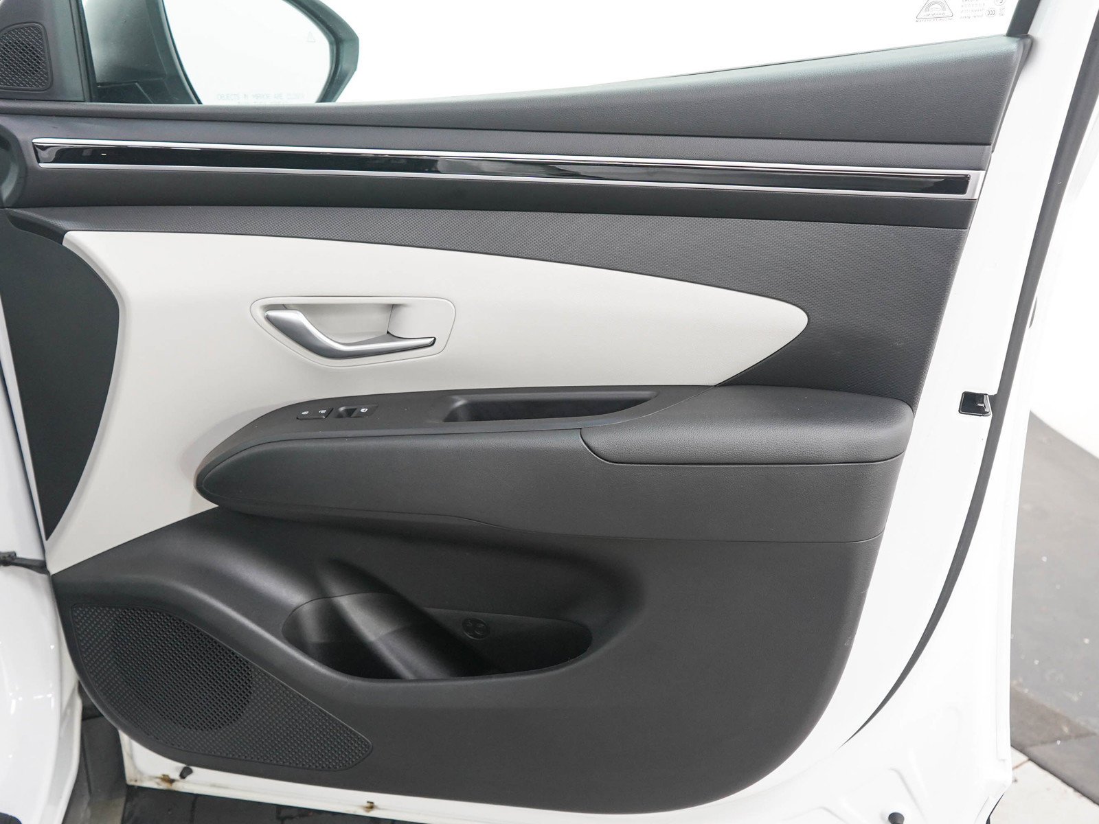 Certified Used 2024 Serenity White Hyundai SEL AWD *Ltd Avail* image 13
