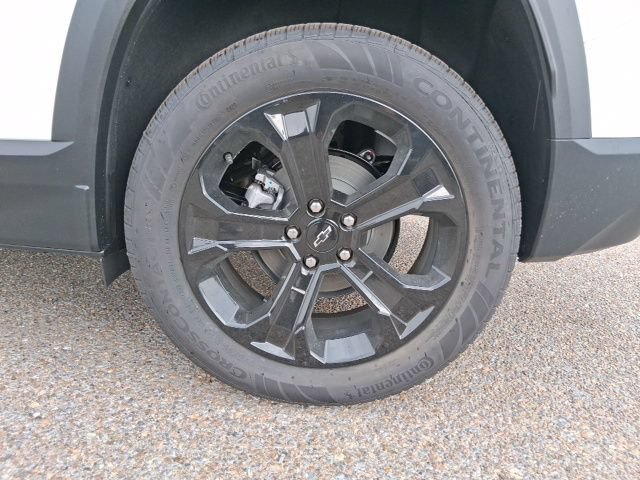 2027 Chevrolet Equinox LT - Photo 20