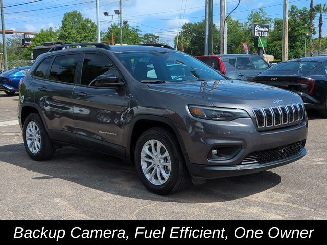 Used 2022 Gray Jeep Latitude Lux image 3