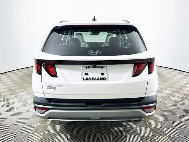 New 2026 Hyundai TUCSON SEL