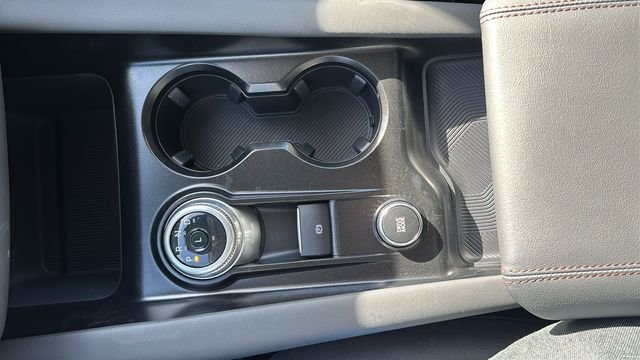 New 2026 Agate Black Metallic Ford Active image 16