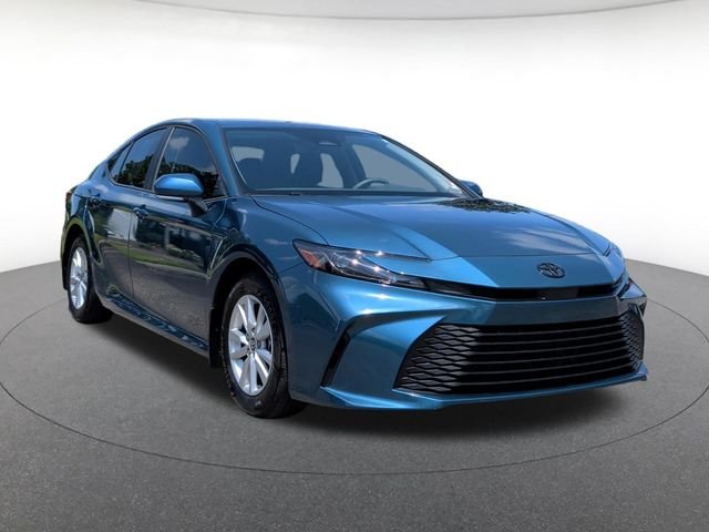Certified Used 2025  Toyota LE image 8