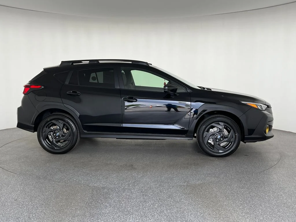 New 2026 CRYSTAL BLACK SILICA Subaru Sport Hybrid image 2