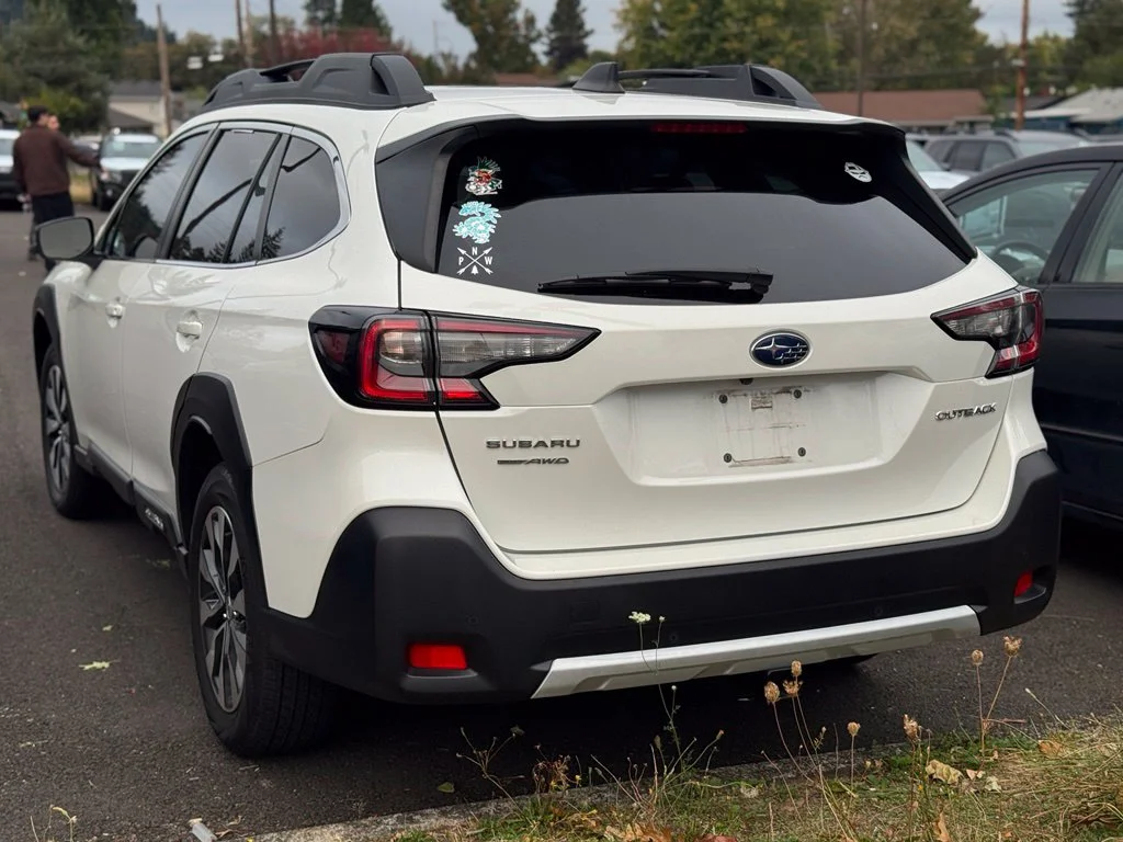 Used 2024 Crystal White Pearl Subaru Limited image 2