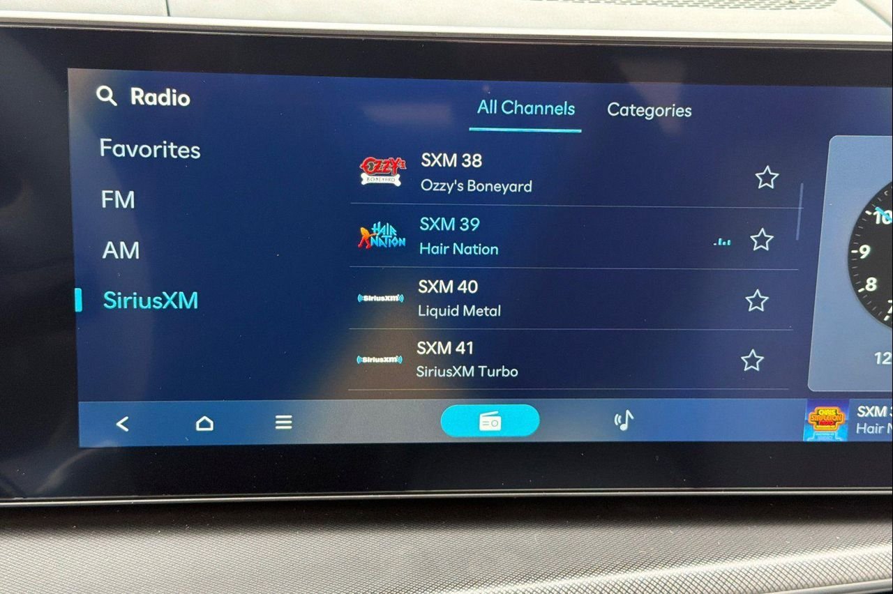 2026 Hyundai Santa Fe SE - Photo 25