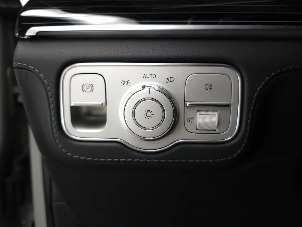 Used 2024 MANUFAKTUR Alpine Gray Mercedes-Benz GLE 63 S AMG® image 10