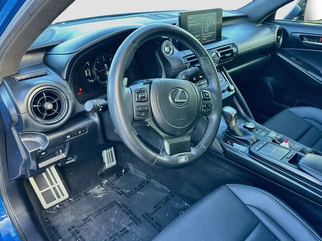 Used 2023  Lexus 350 F SPORT image 9