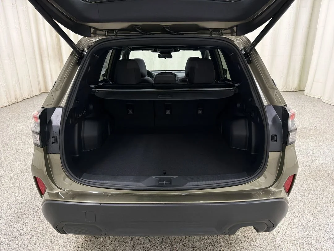 New 2026 Autumn Green Metallic Subaru Premium image 17