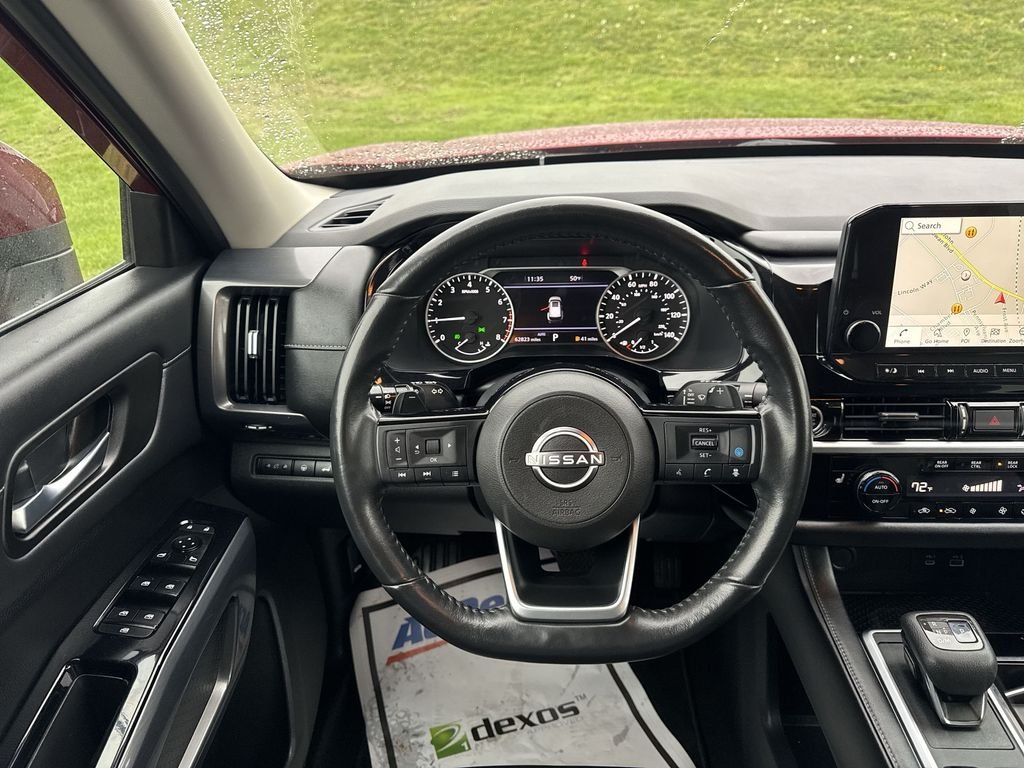 Used 2022 Red Nissan SL image 15