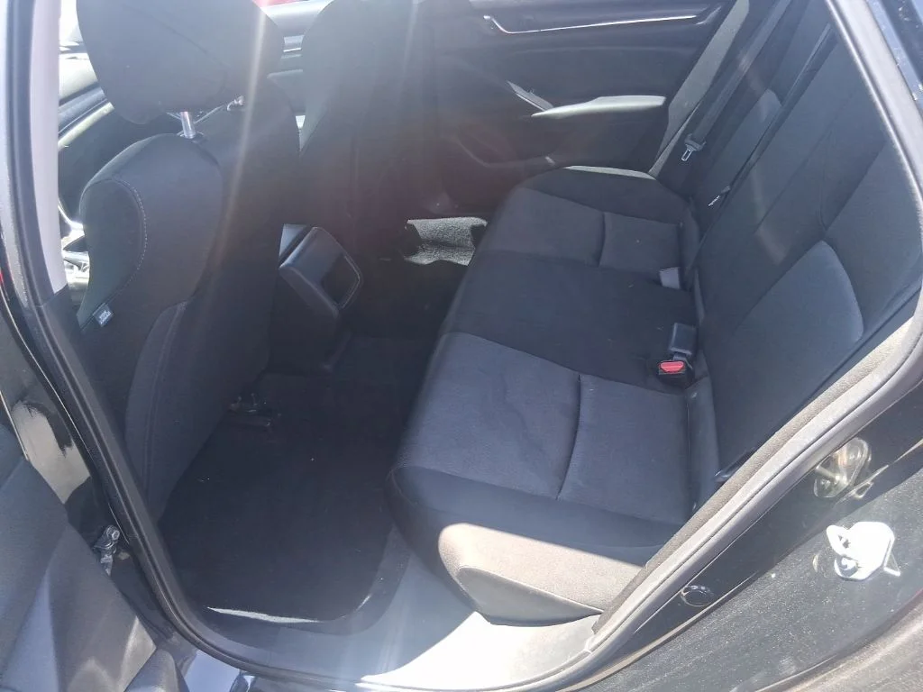 Used 2019 Black Honda LX image 10
