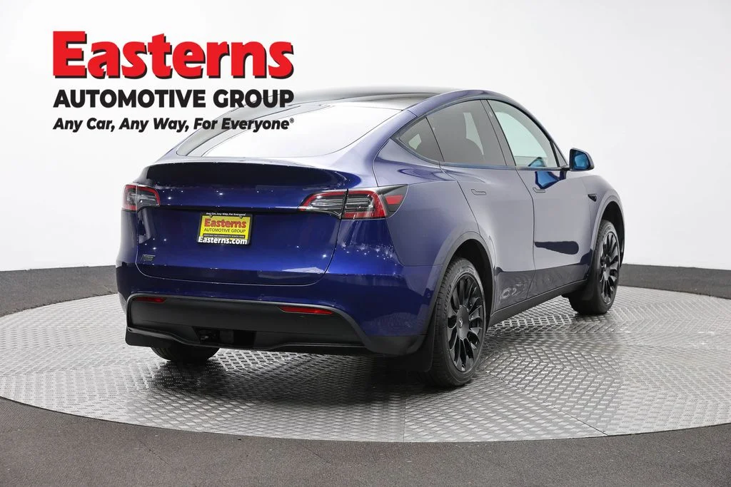 Used 2021 Blue Tesla Long Range image 5