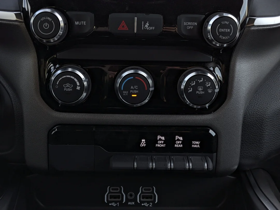 New 2026 Grey RAM Express - - 4x4 - Hurricane Turbo - Sport Hood - Black Side Steps - Remote Start & More! image 21