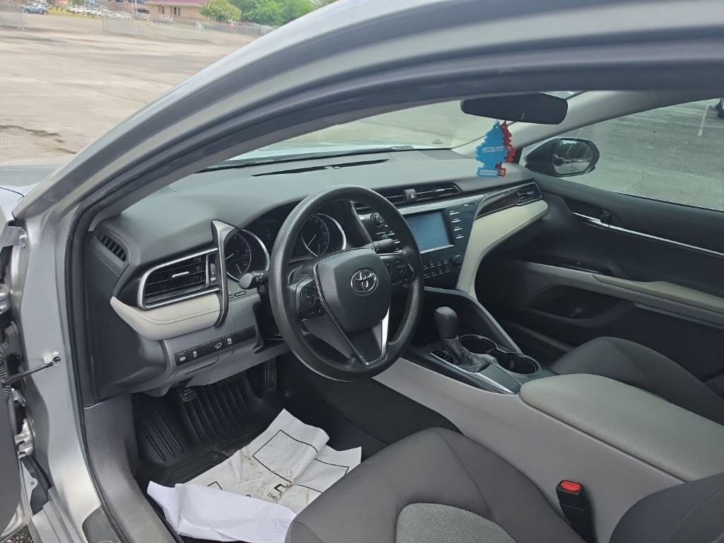 Used 2019 Predawn Gray Mica Toyota LE image 16