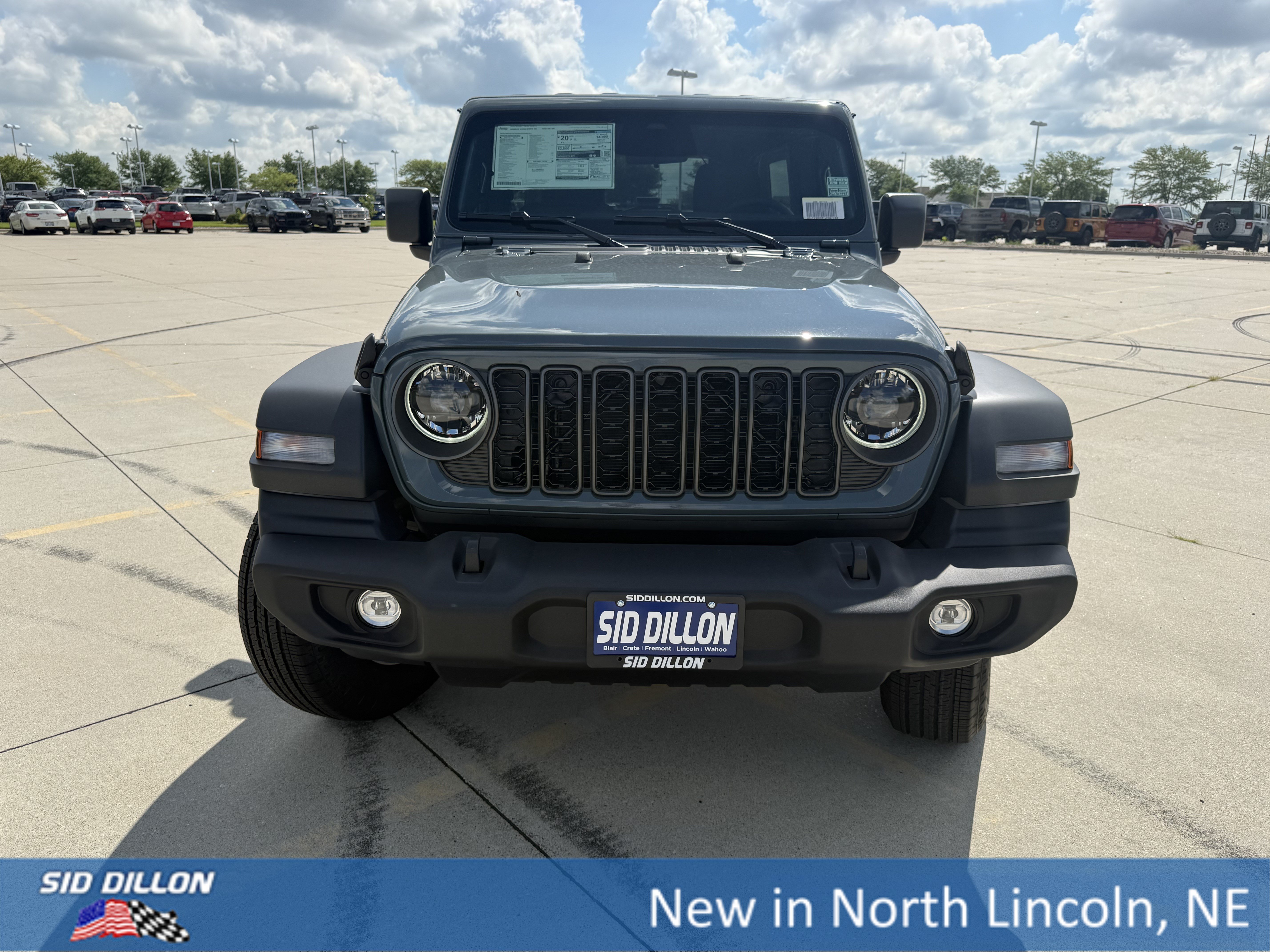 New 2026 Anvil Clearcoat Jeep Sport S image 1