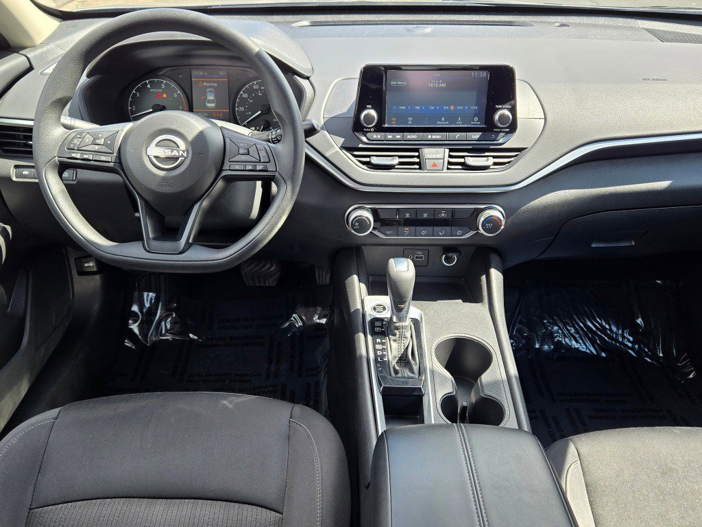 2024 Nissan Altima S - Photo 17