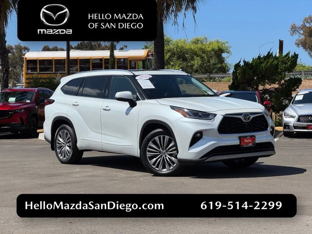 2022 Toyota Highlander Platinum