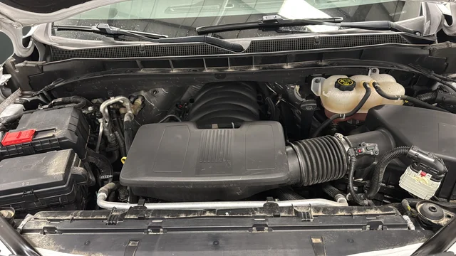 Used 2023 Summit White Chevrolet LT image 29