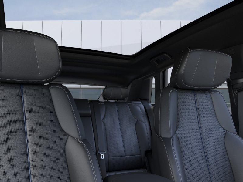 2026 Cadillac LYRIQ Luxury - Photo 24