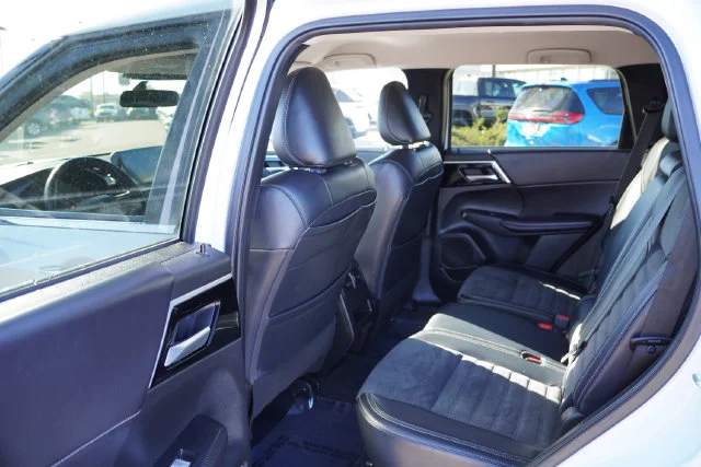 Certified Used 2024 Black Mitsubishi SE image 16