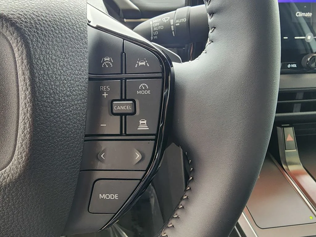2026 Toyota C-HR XSE - Photo 20