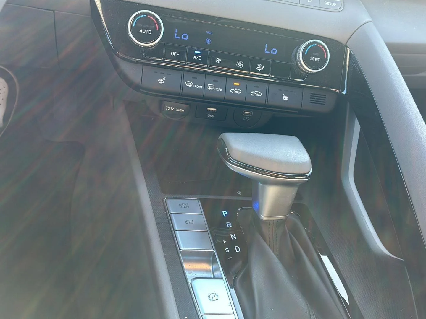 Certified Used 2025 Abyss Black Hyundai SEL Convenience image 30