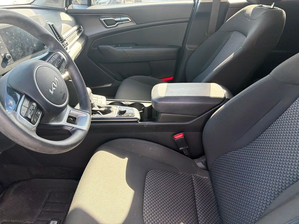 Certified Used 2025 Steel Gray Kia LX image 10