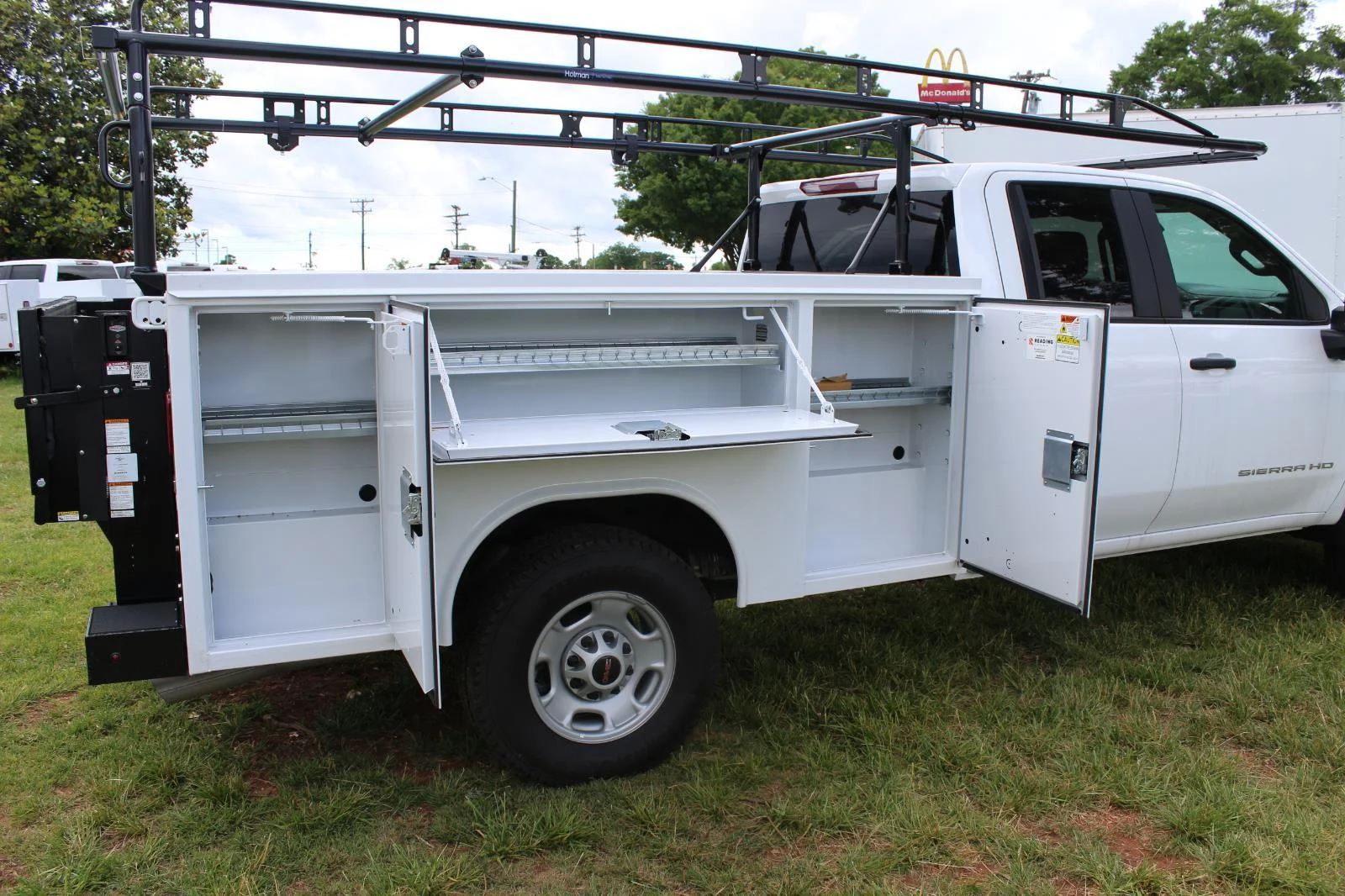 New 2025 Summit White GMC Pro image 13