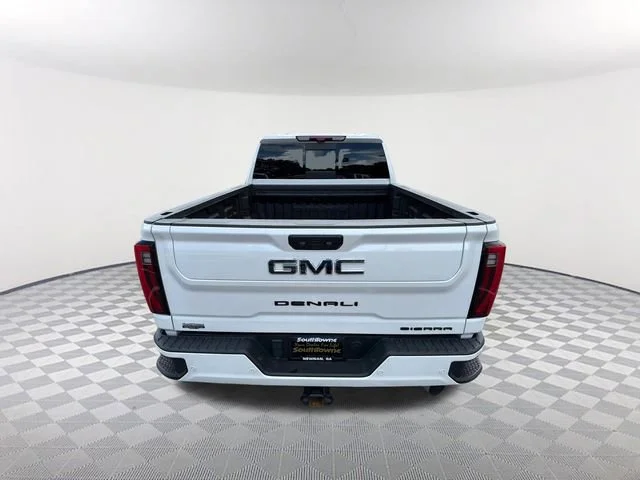 Used 2024 White Frost Tricoat GMC Denali Ultimate image 6