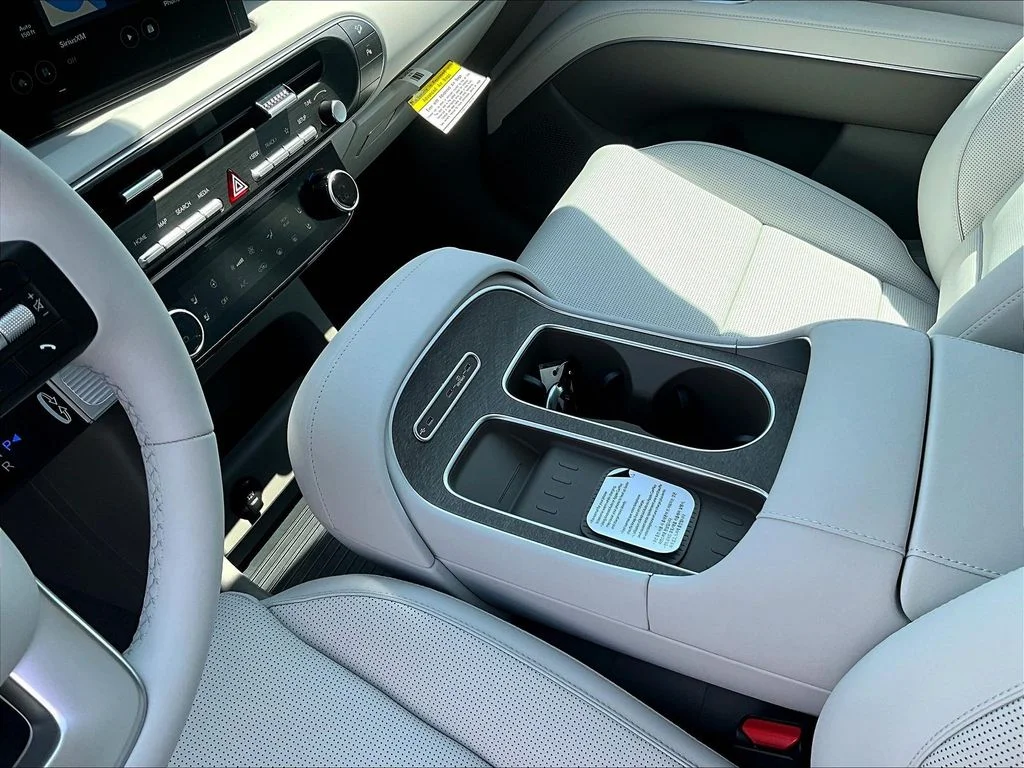 New 2026 Brown Hyundai SEL Premium image 11