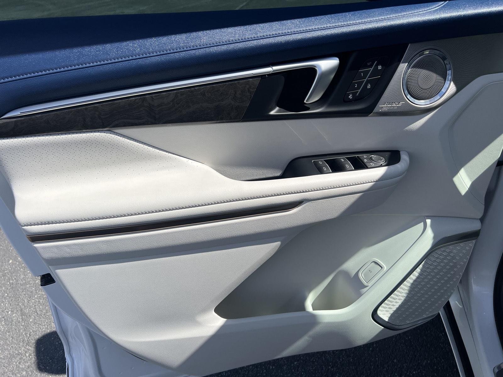 2025 Buick Enclave Avenir - Photo 14