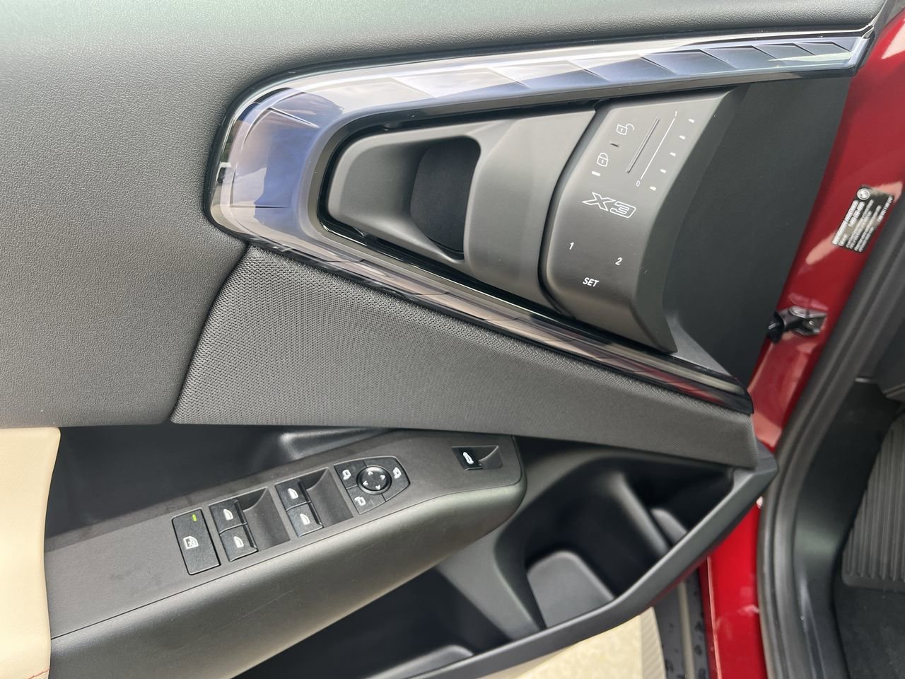 2025 BMW X3 30 - Photo 19