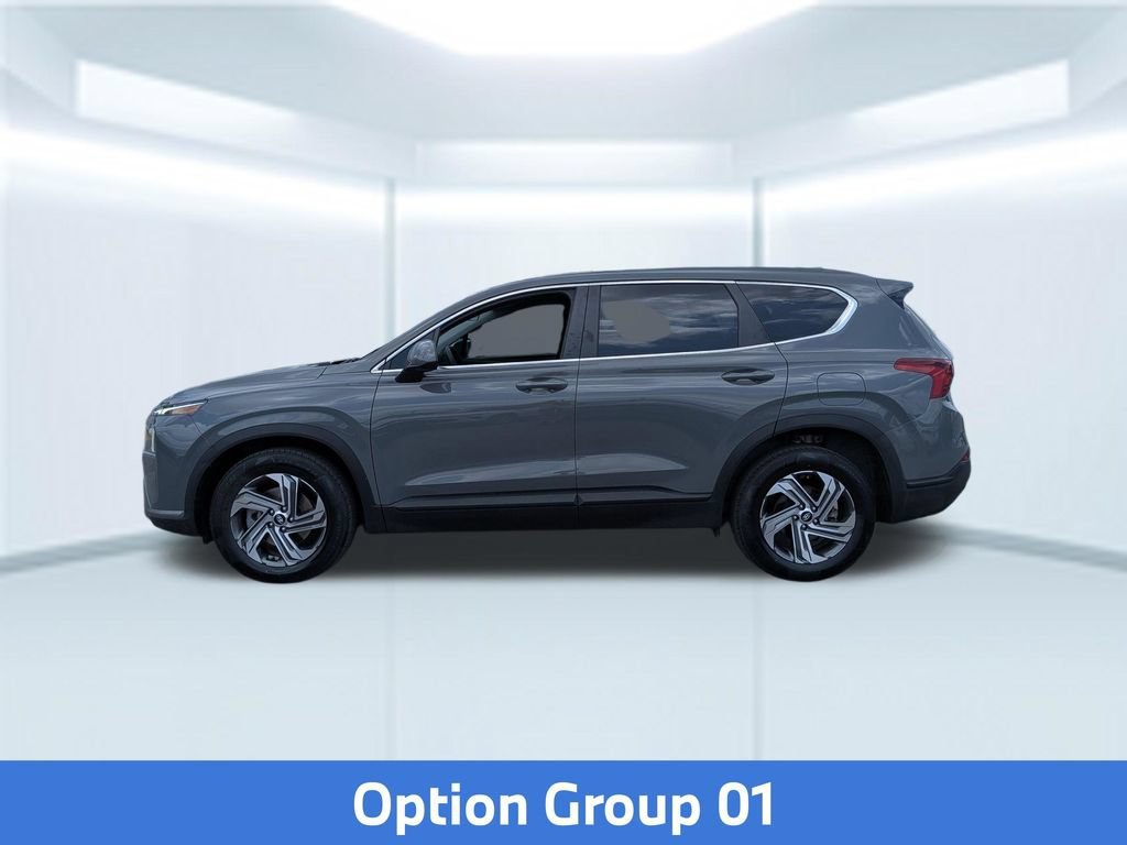Used 2023 Gray Hyundai SE image 2