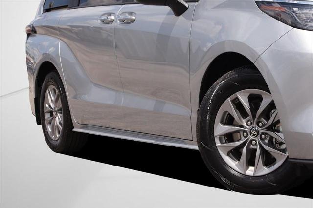 Certified Used 2025 CELESTIAL SILVER Toyota  image 3
