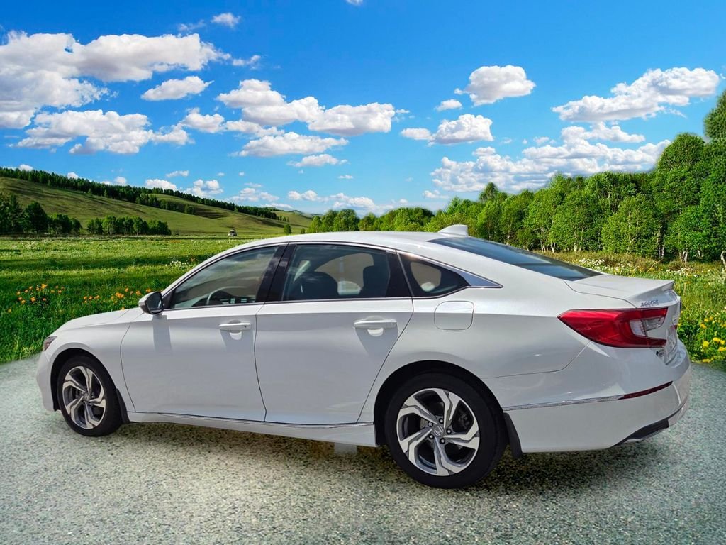 Used 2018 White Honda EX-L image 4