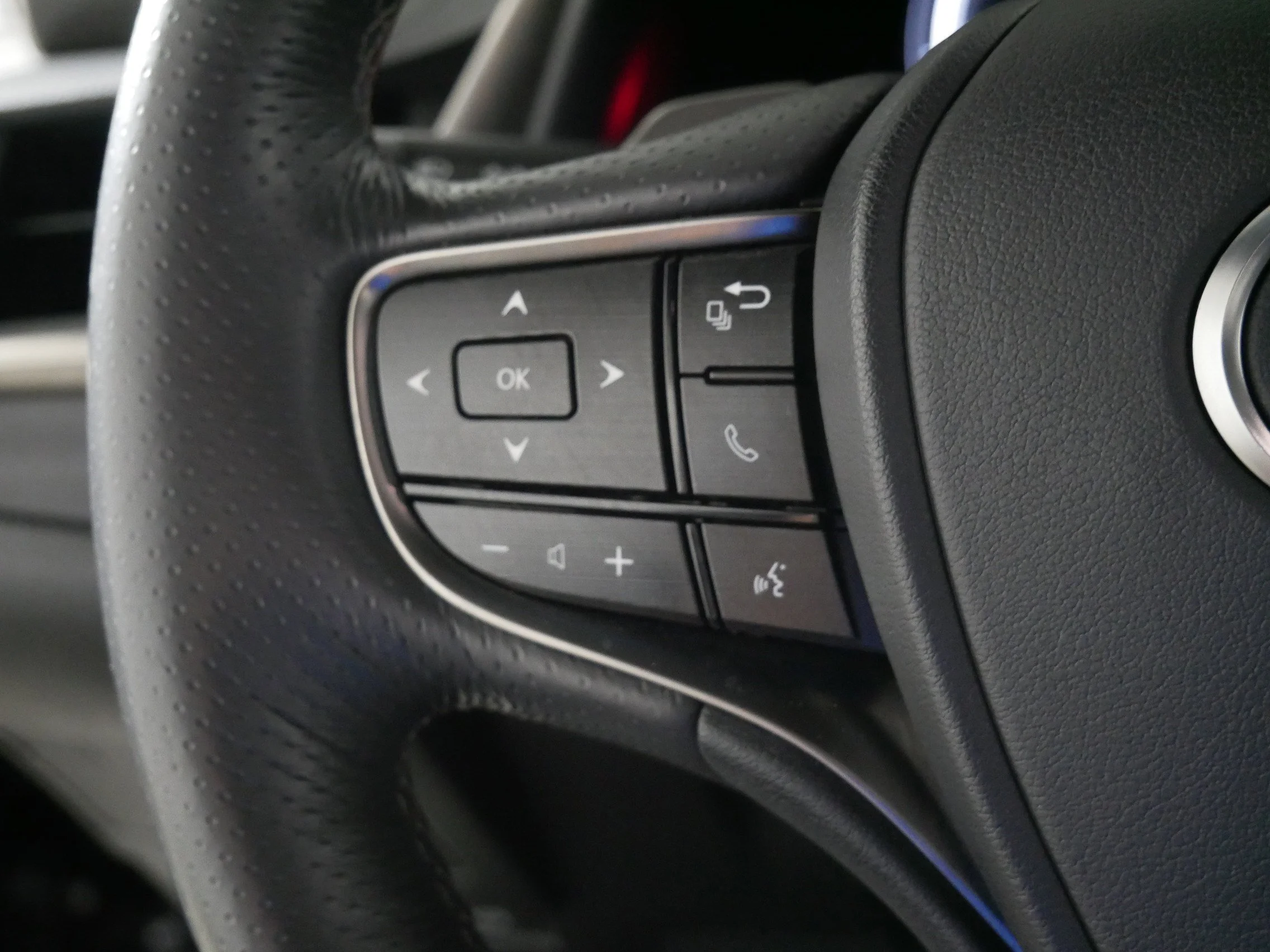 Used 2020 Nebula Gray Pearl Lexus ES 350 F SPORT image 27