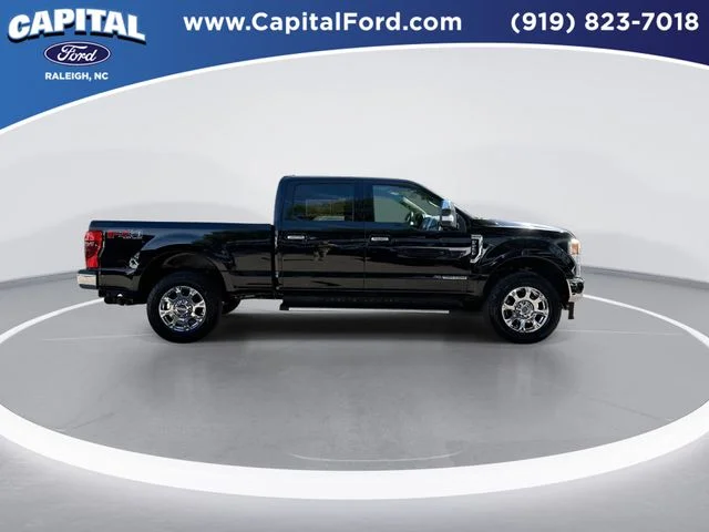 Used 2020 Black Ford Lariat image 9