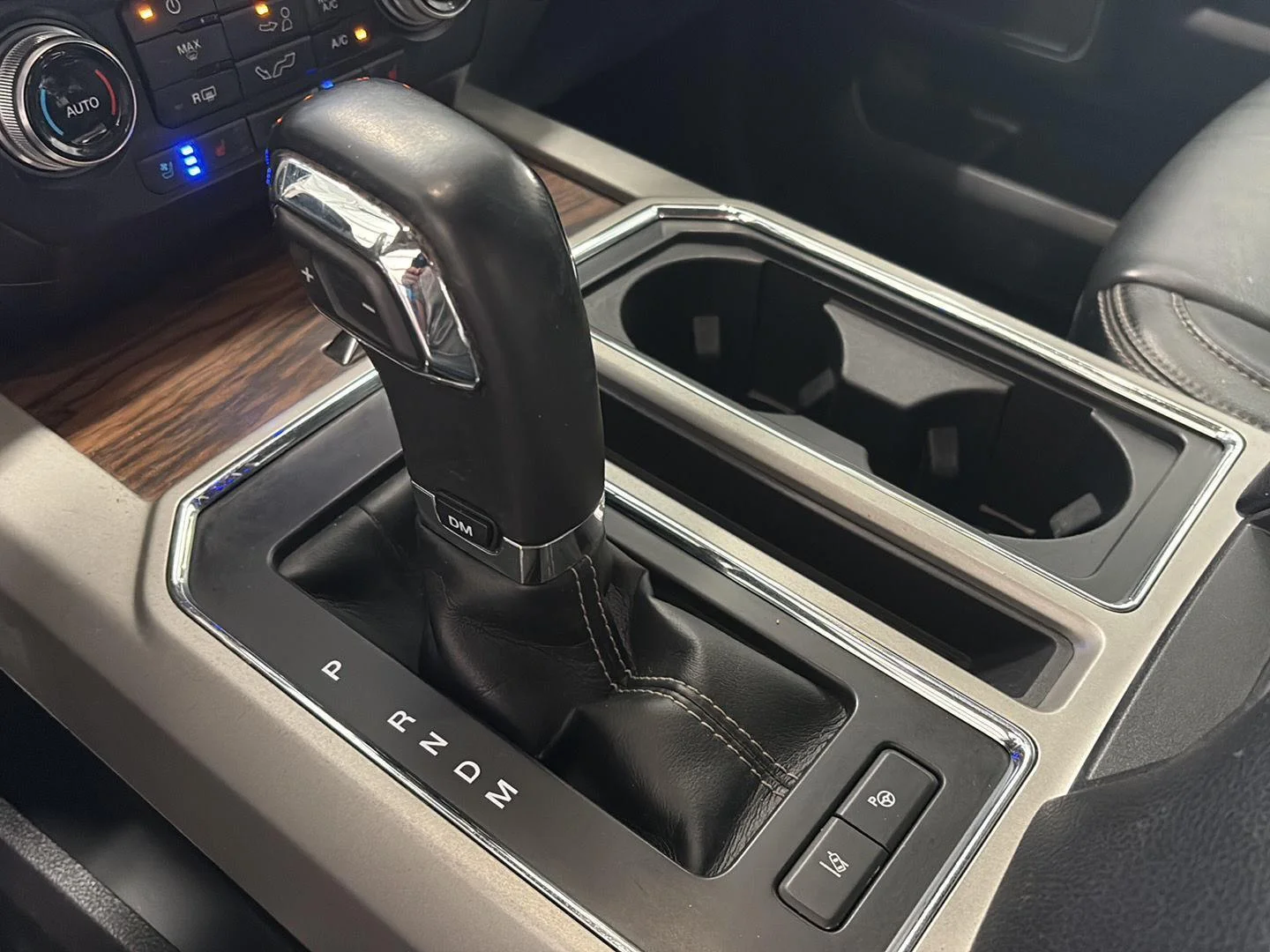 Used 2020 Iconic Silver Ford XL image 14