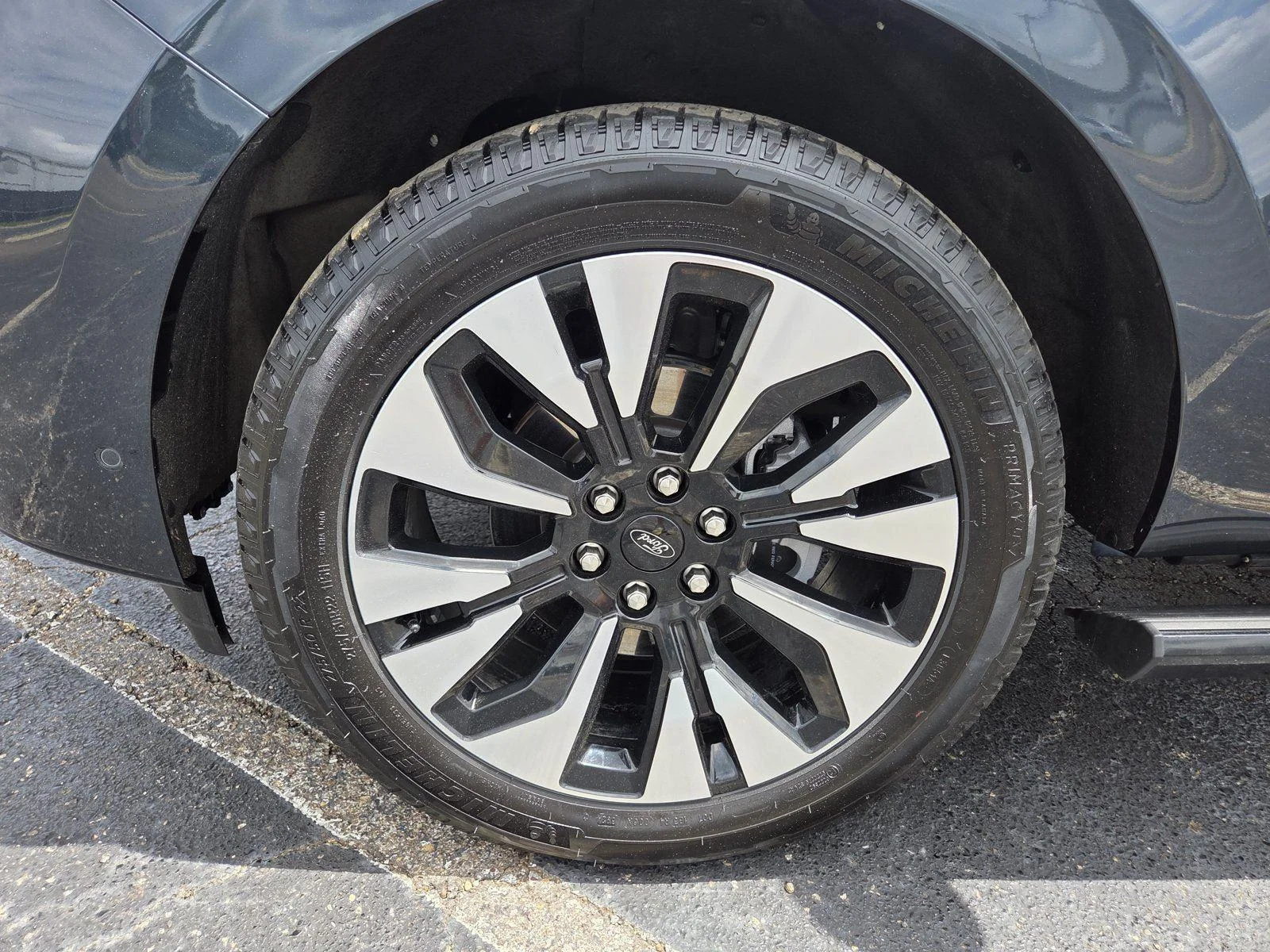 Used 2025 Stone Blue Ford Platinum image 34