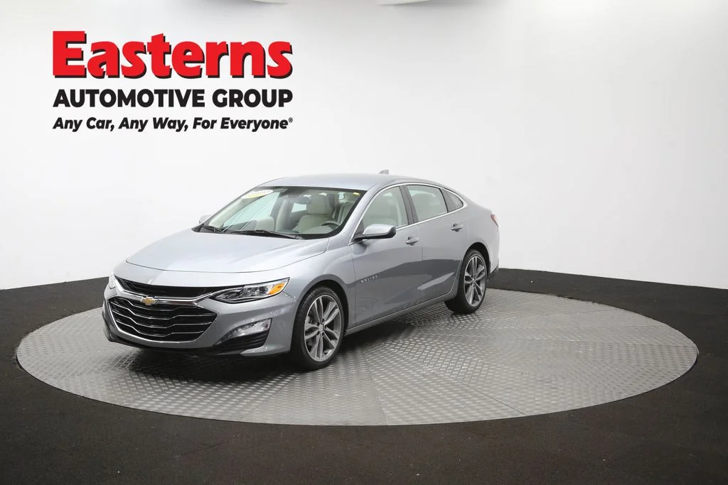 Used 2024 Gray Chevrolet LT image 59