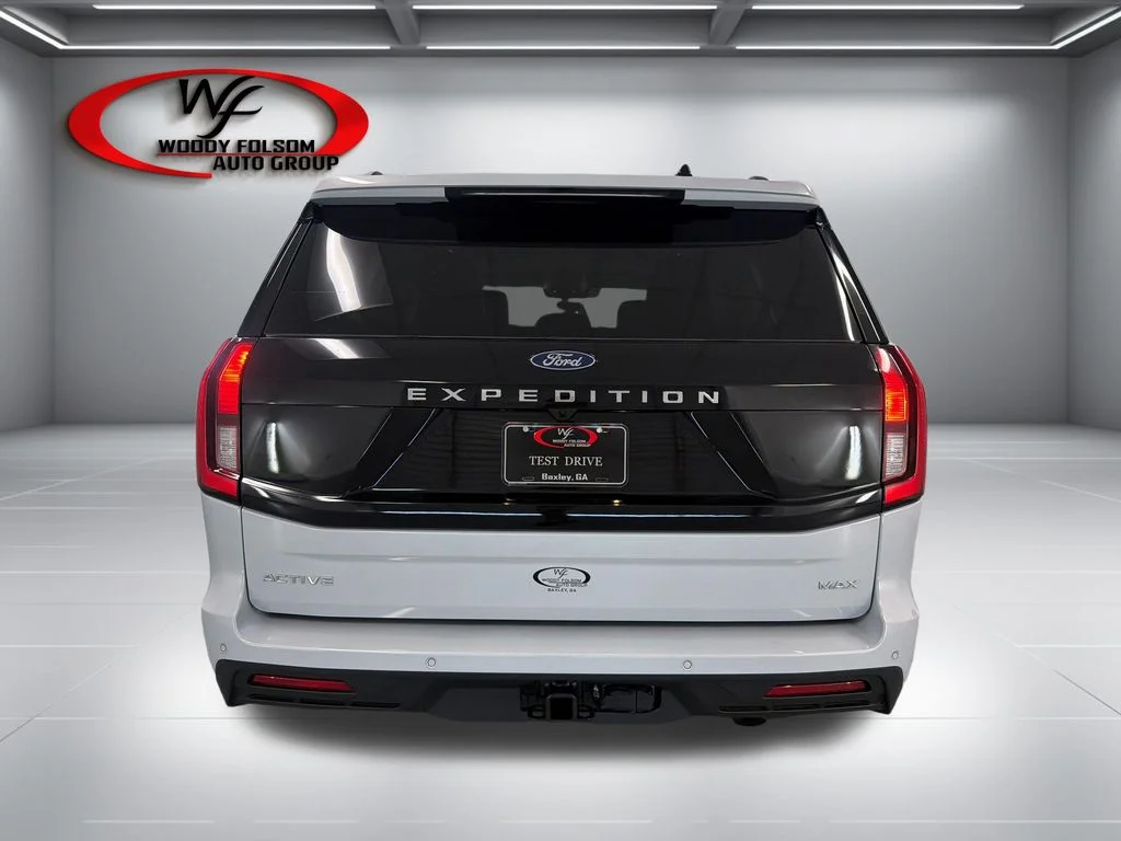 New 2026 Space Silver Metallic Ford MAX Active image 7
