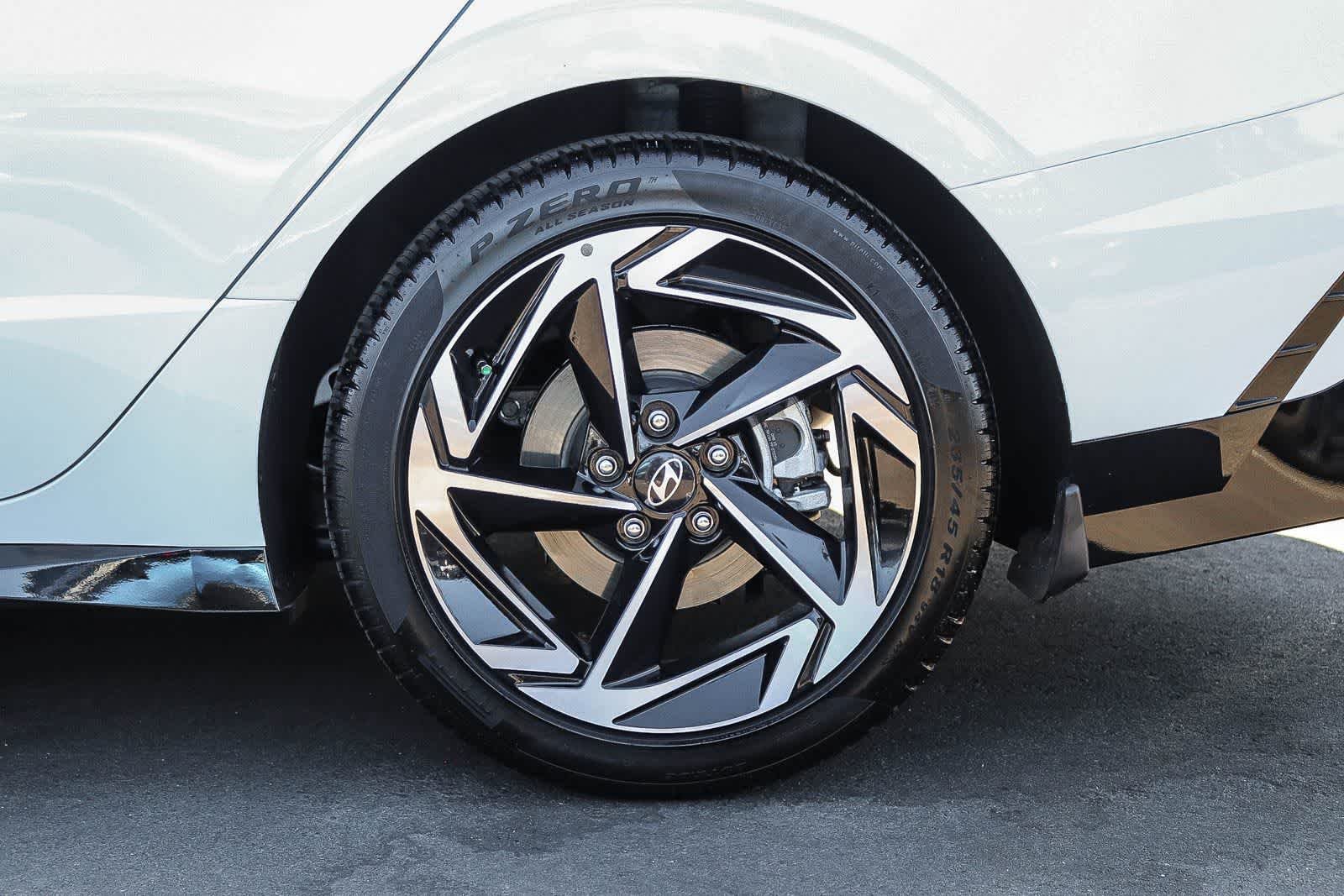 Used 2026 Serenity White Hyundai SEL Sport image 11