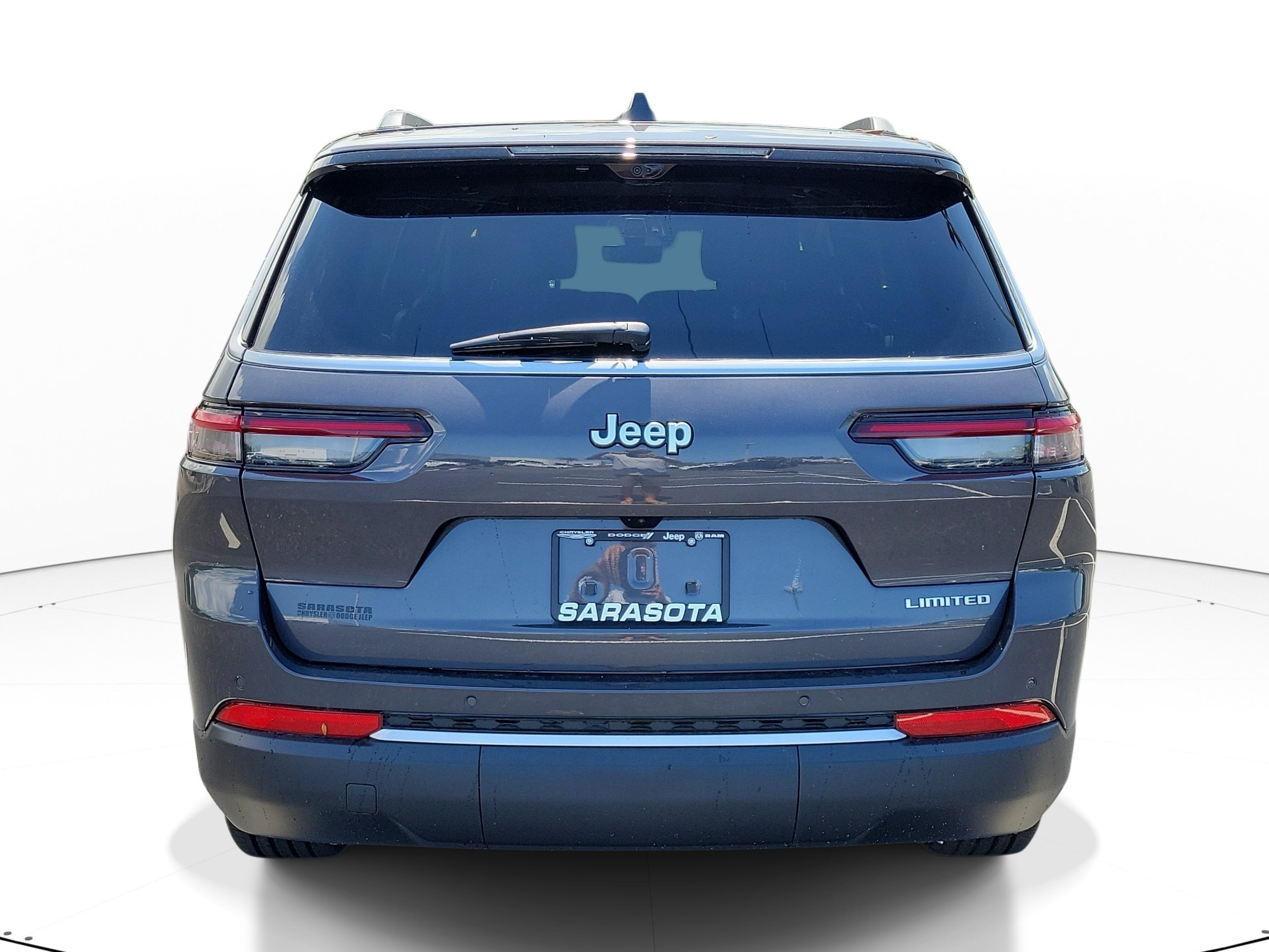 New 2026 Baltic Gray Metallic Clear-Coat Exterior Paint Jeep Limited image 5