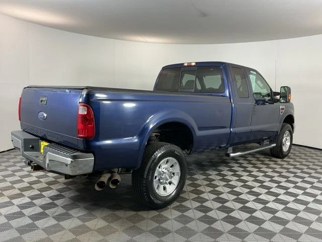 Used 2008 Dark Blue Pearl Clearcoat Metallic Ford Lariat image 4