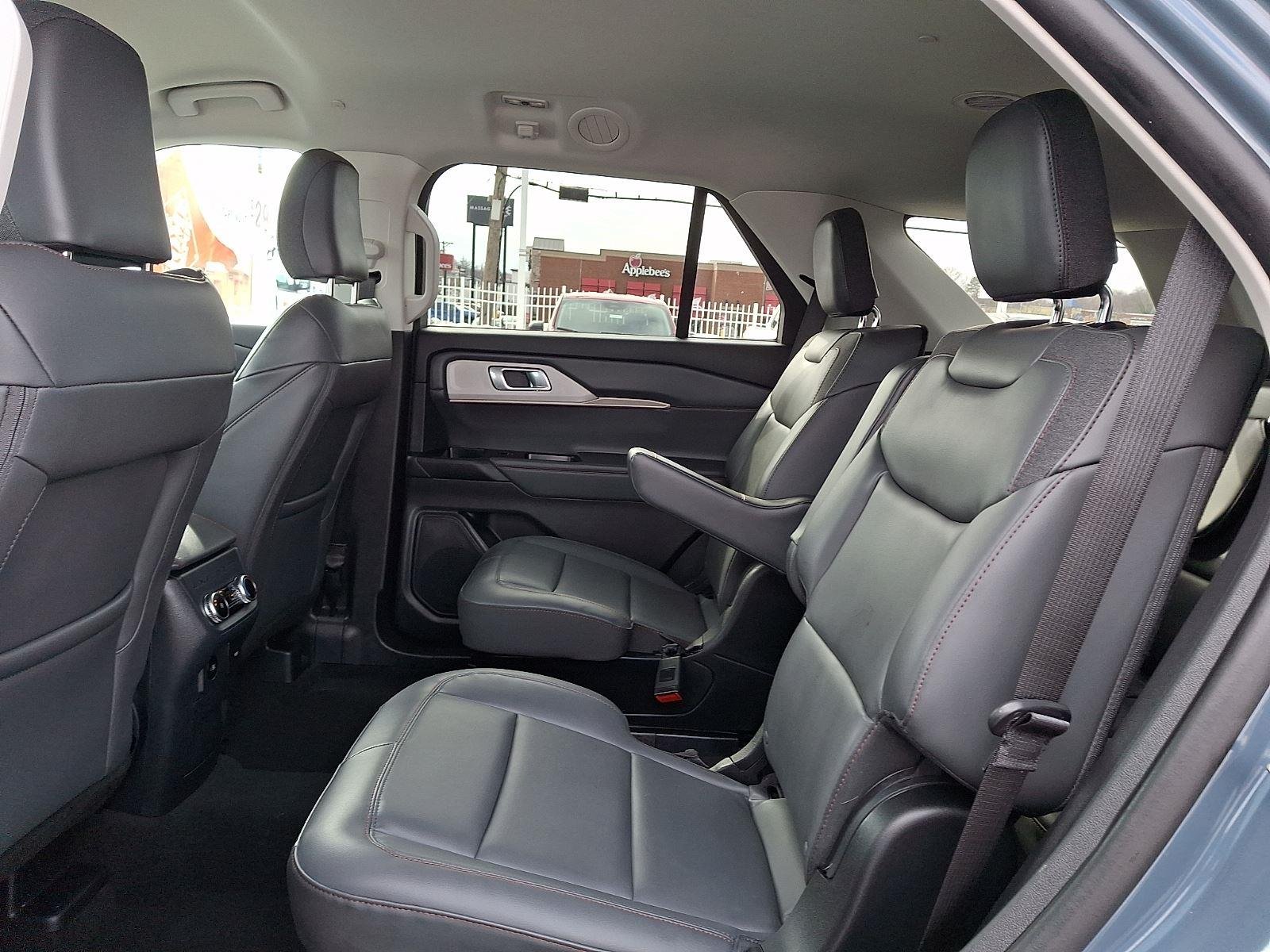 New 2026 Vapor Blue Metallic Ford Active image 8