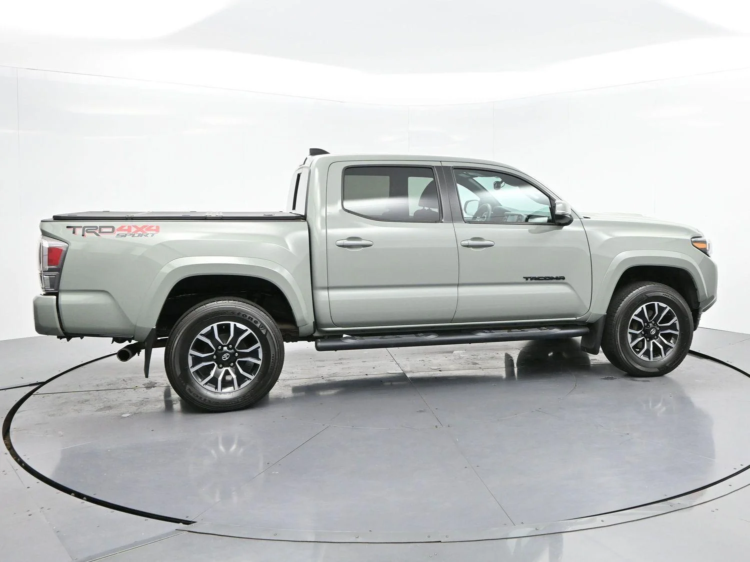 Used 2023 Gray Toyota SR image 8