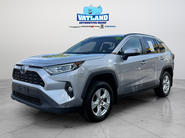 2020 Toyota RAV4 Hybrid XLE